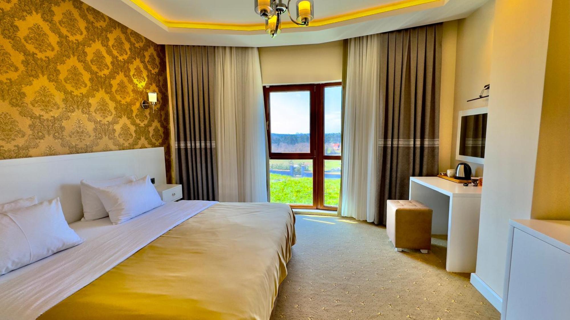 Green Roof Hotel & Spa Durusu Exterior photo